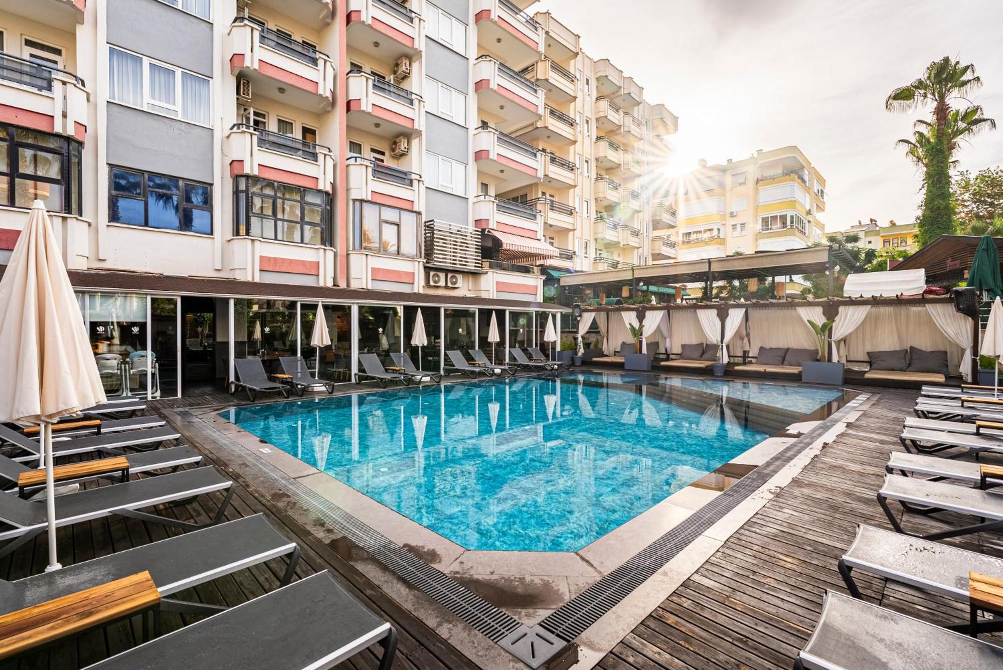 Aparthotel Hma & 3*